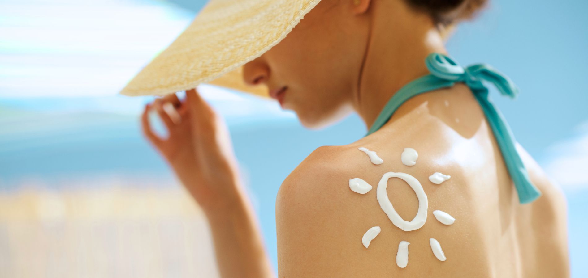 Le principali tendenze che guidano i prodotti per la cura del sole - immagine in evidenza